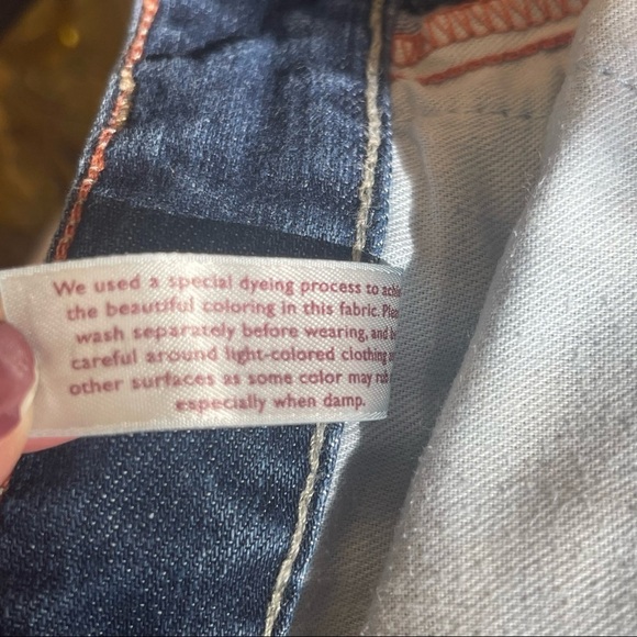 Eddie Bauer Natural Fit Bootcut Specially Dyed Mid Rise Creased Blue Den… - Picture 11 of 15